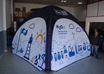 Águas do Porto - Event Tent 4000 com impressão na cobertura e laterais totalmente impressas